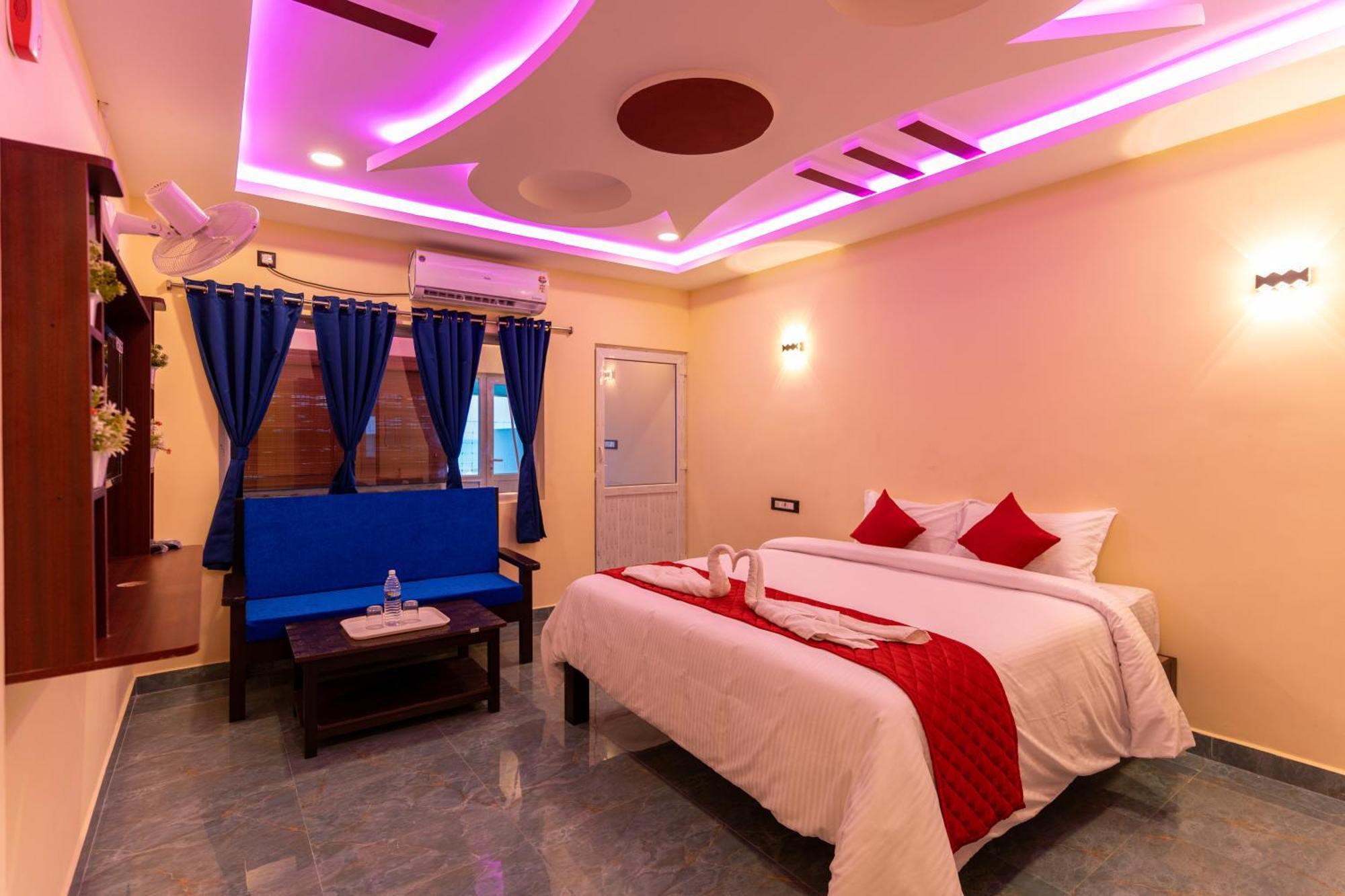Auro Beach Resort بونديتْشيري المظهر الخارجي الصورة