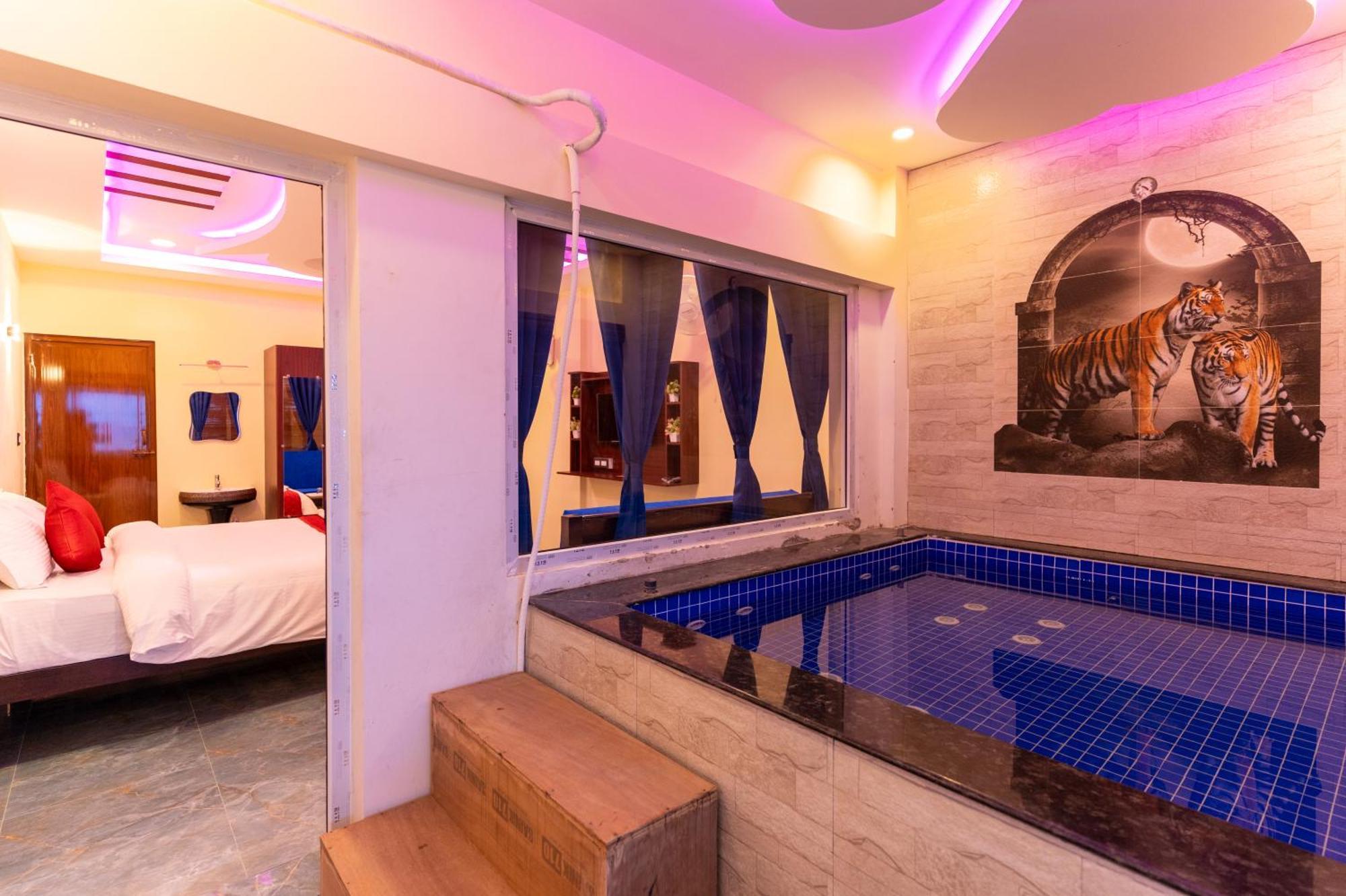 Auro Beach Resort بونديتْشيري المظهر الخارجي الصورة